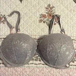 victoria’s secret push up bra 40C
